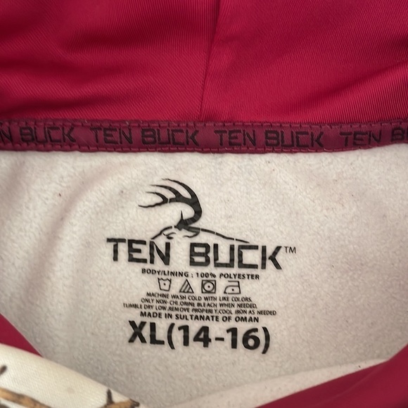 Ten Buck Realtree Camouflage Hoodie - Picture 6 of 7